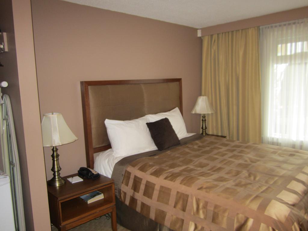 Inn On The Harbour ปรินซ์รูเพิร์ต ห้อง รูปภาพ
